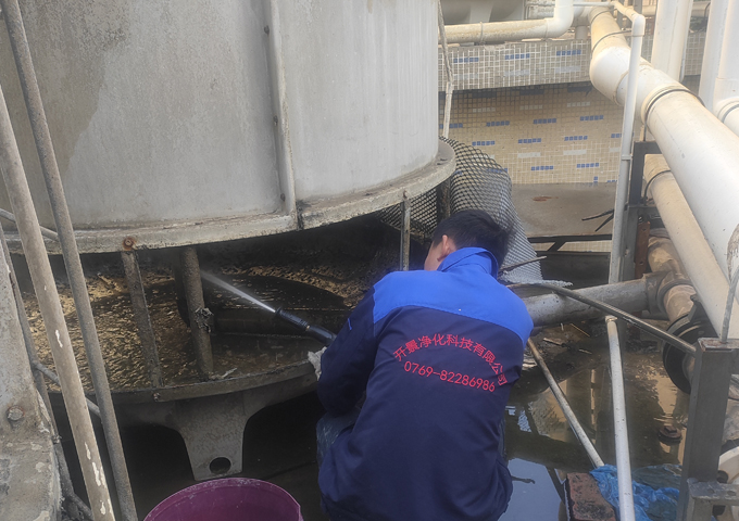 开景净化对信濠光电科技水塔定期清洗消毒维护保养-深圳清洗水塔-深圳循环水处理-深圳清洗空调