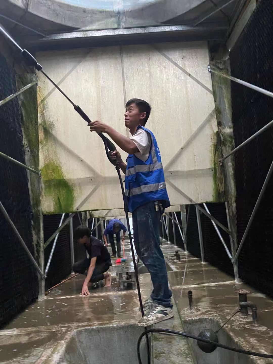 东莞中央空调冷冻水系统清洗工艺介绍-水系统过滤网清洗-冷冻水系统清洗步骤