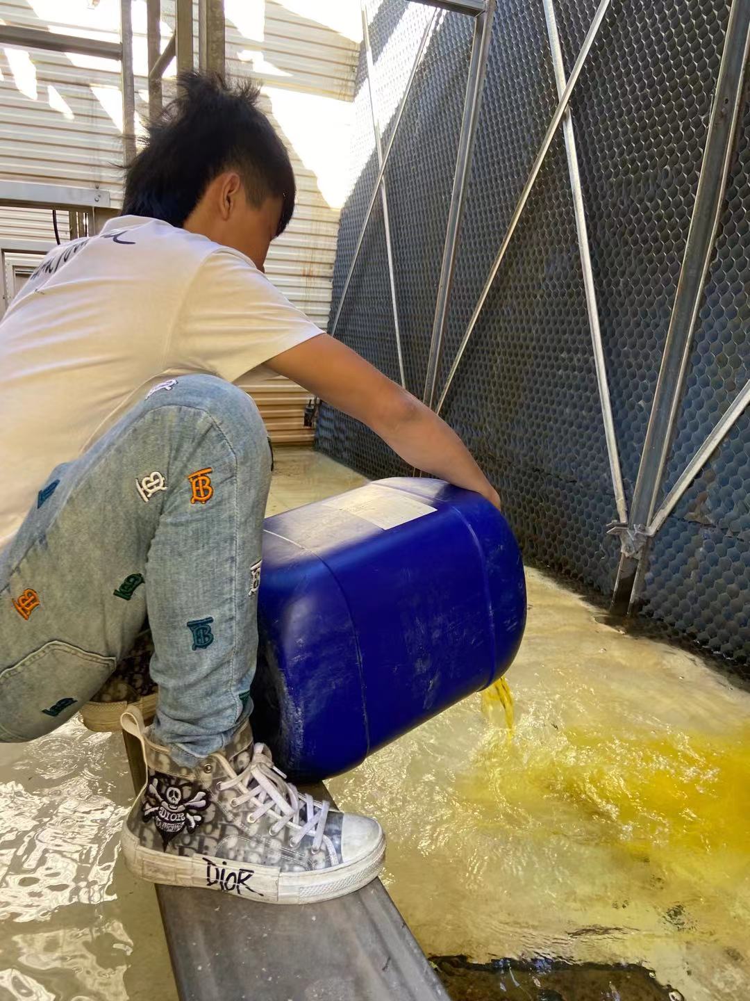 空调水处理循环冷却水保养方法-循环冷冻水保养-东莞粘泥剥离剂